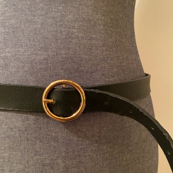 Women’s Black Leather Belt - Picture 11 of 11
